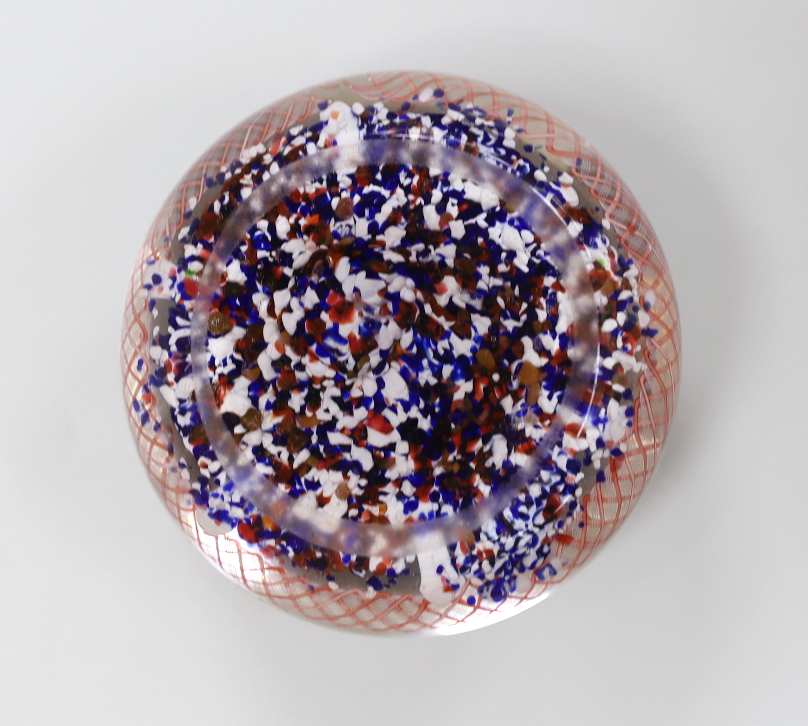 A St Louis paperweight, approximately 6cm diameter
